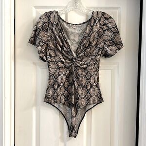 Sexy flutter sleeve bodysuit